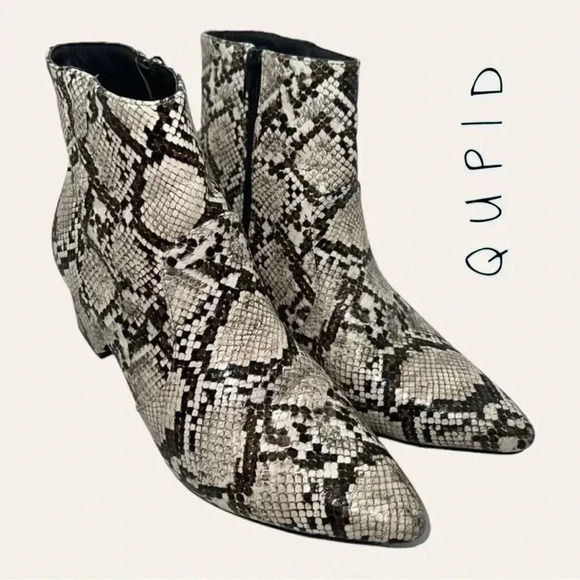 Women’s QUPID ANKLE BOOTIES FAUX SNAKE SKIN SIZE 7.5‎ - Picture 1 of 15